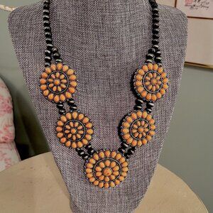NAVAHO FAUX PEARL BEAD NECKLACE WITH FAUX ORANGE STONES